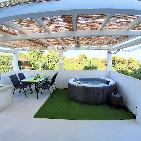 Apartment Svilan - Terrace With Sea View And Nature Zečevo エクステリア 写真